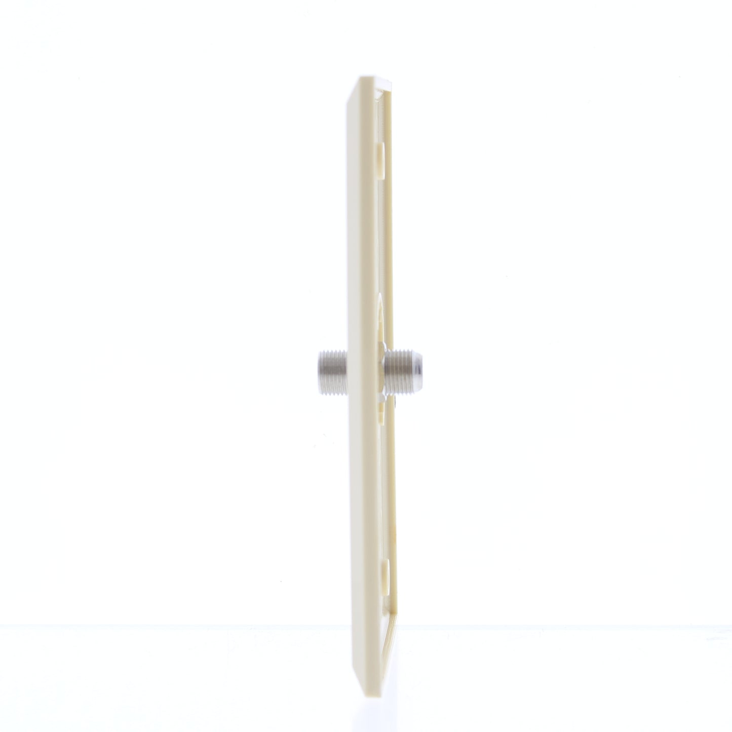 EZ-Flow Ivory 1-Gang Coxial F-Connector Coax Thermoplastic Nylon Wallplate Cover