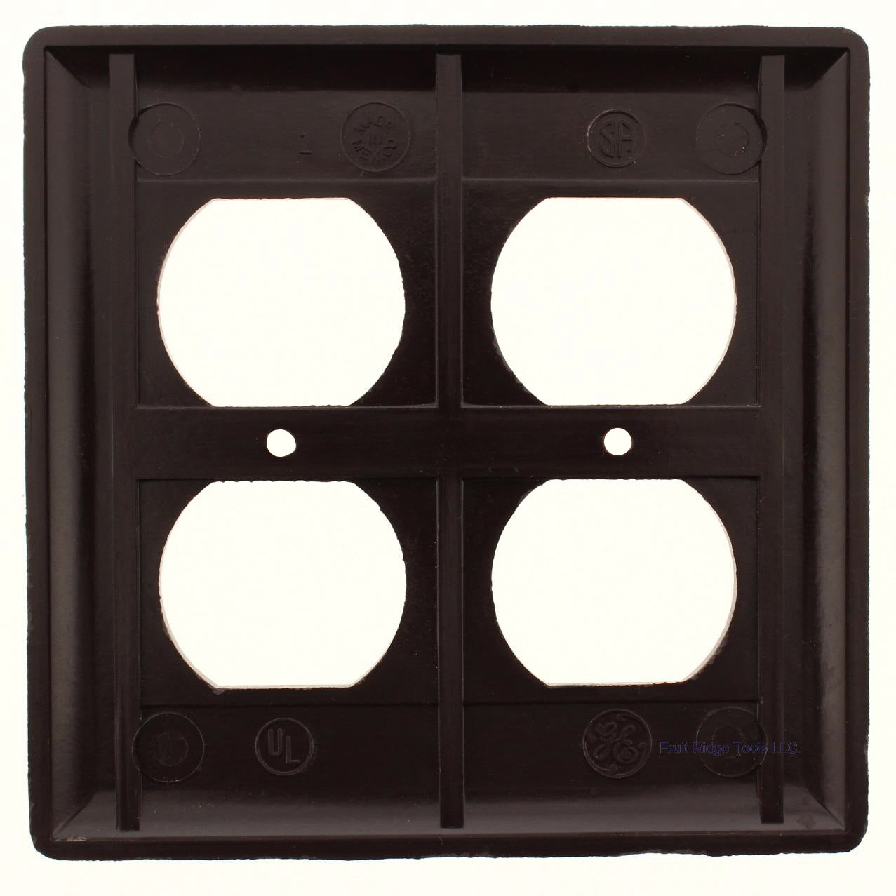 General Electric 57148 Brown 2-Gang Duplex Receptacle Thermoset Wallplate Cover