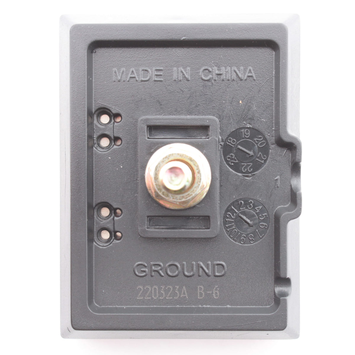 Grote 46982-5 Red 2" Rectangular Submersible Clearance Marker With Built-In