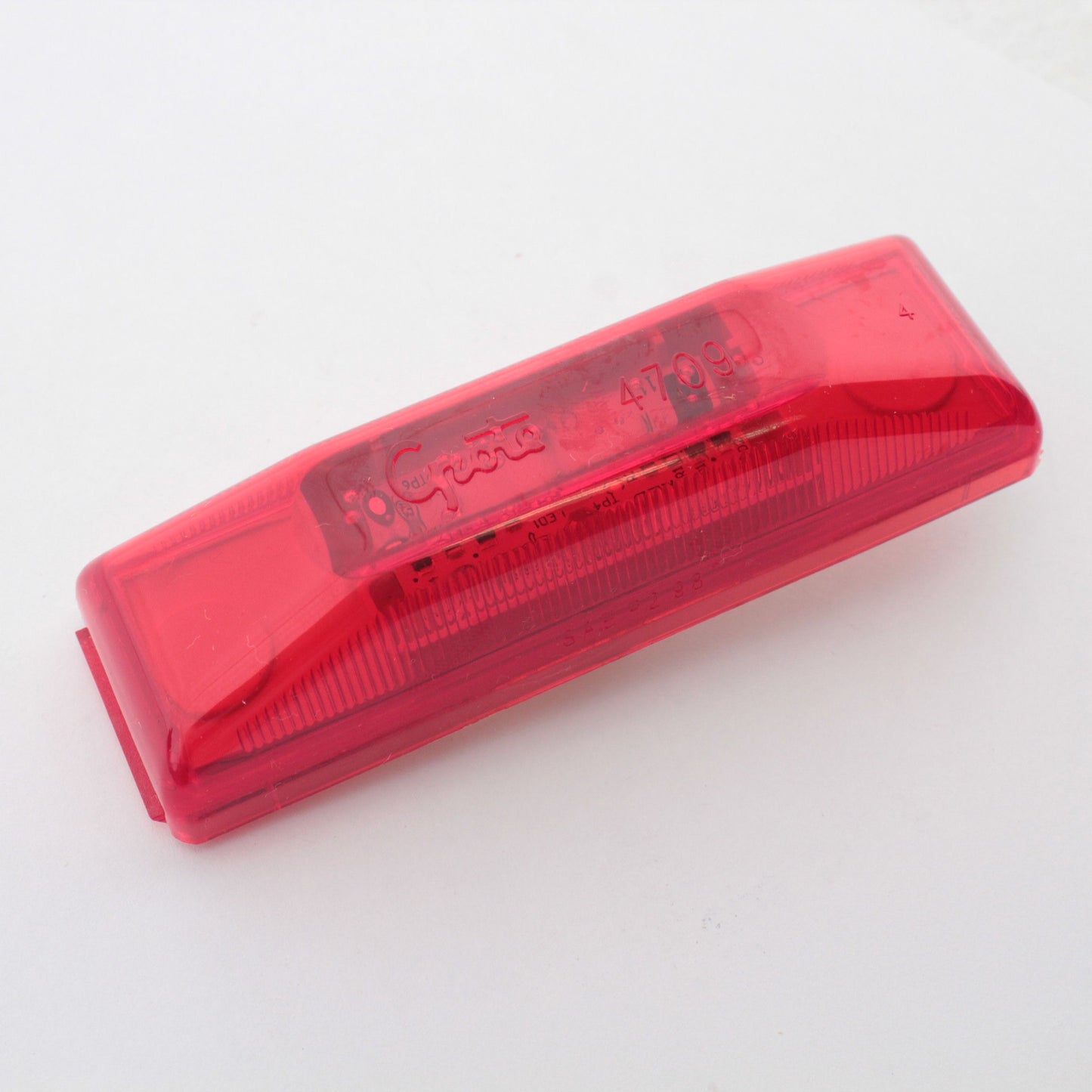 Grote 47092 Red LED Supernova? Clearance Marker Light P2 Rated 1.19" x 3.79"