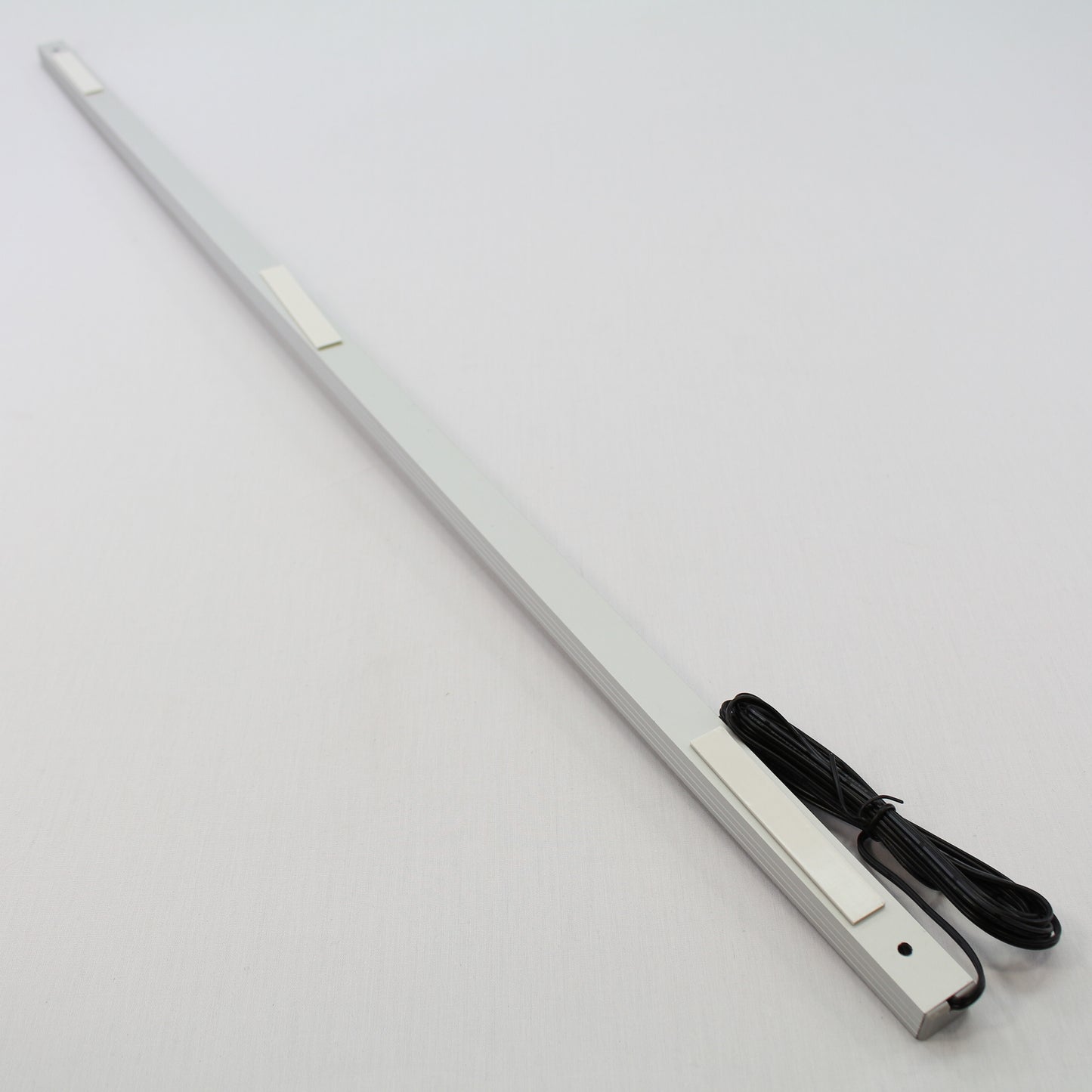 Cona 99-019 12V 5.76W Surface Mount Light Bar 833.73.445