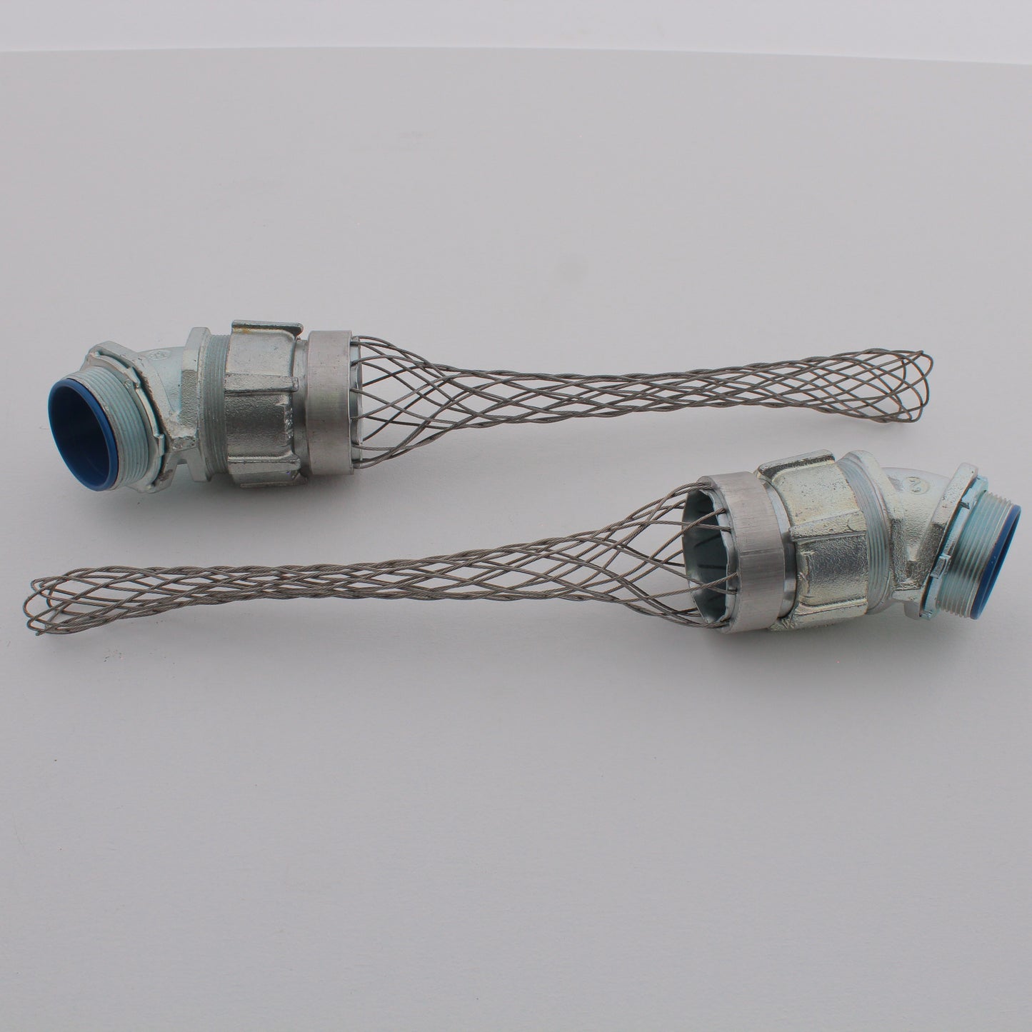 Hubbell 7406094 2" Liquidtight Conduit Connector Fitting w/Mesh 45� Elbow 2-Pack