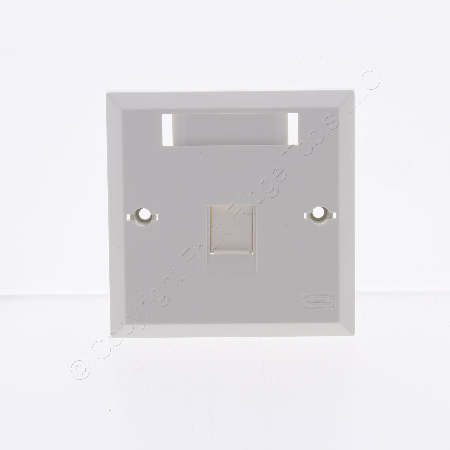 Hubbell Asian/UK Style Istation Jack Wallplate Shuttered 1-Port Box Mount BPS11A
