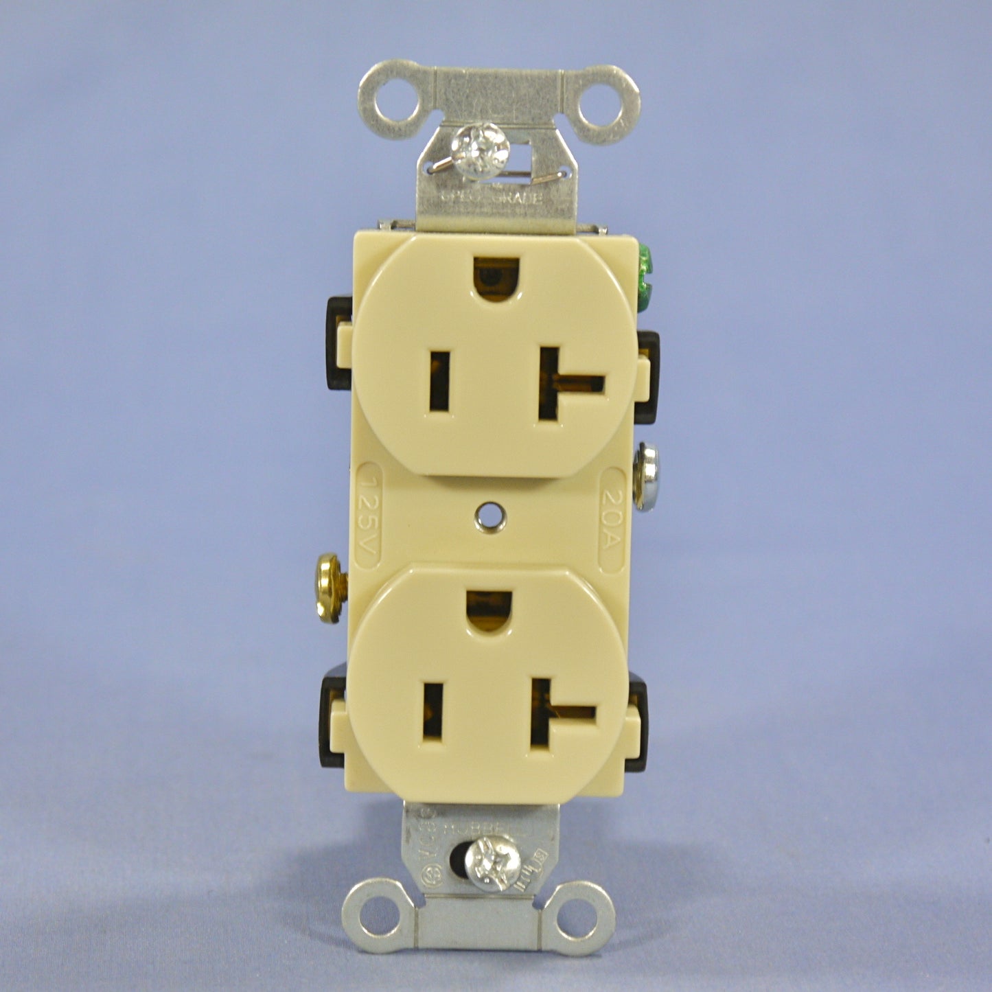 Hubbell Bryant Ivory Commercial Duplex Receptacle Outlet 20A 125V Bulk CR20-I