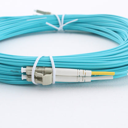 Hubbell Fiber Optic Patch Cord Plenum OM4 Duplex MM LC-LC 21m DFPCLCLCF21MM