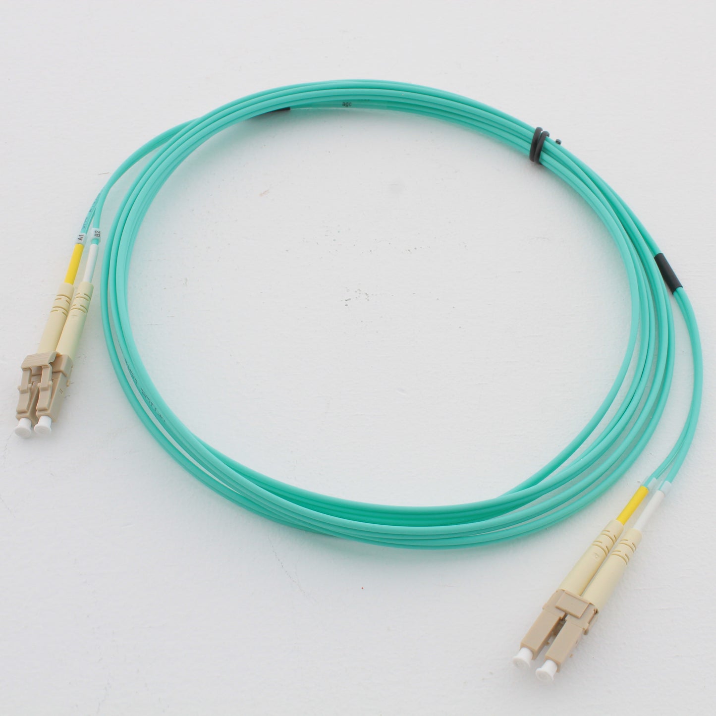 Hubbell Fiber Optic Patch Cord Cable LSZH OM4 Duplex MM LC-LC 3m DFPCLCLCF3MMZ