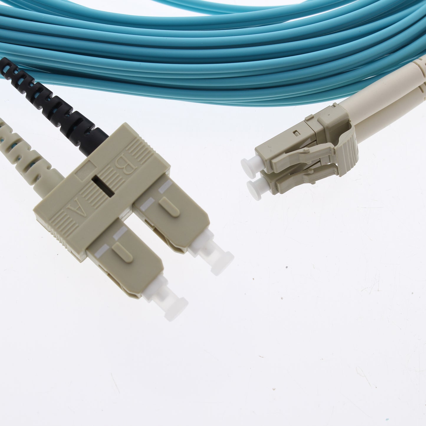 Hubbell Fiber Optic Patch Cord Plenum OM3 Duplex MM LC-SC 10m DFPCLCSCE10MM