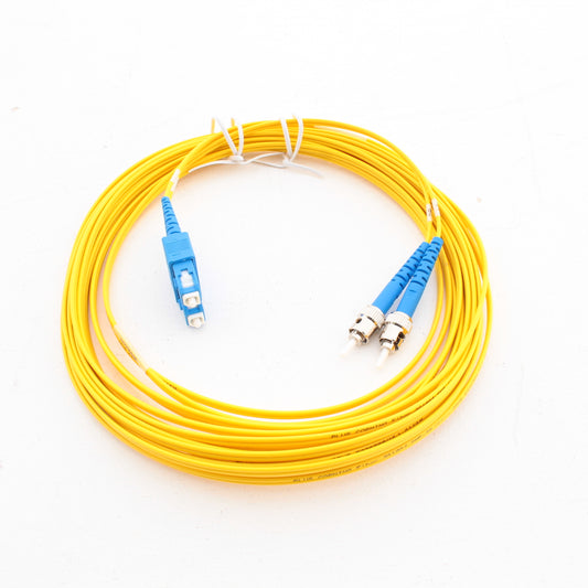 Hubbell Fiber Optic Patch Cord Plenum OS2 Cable Duplex SM ST-SC 7m DFPCSTSCS7SM