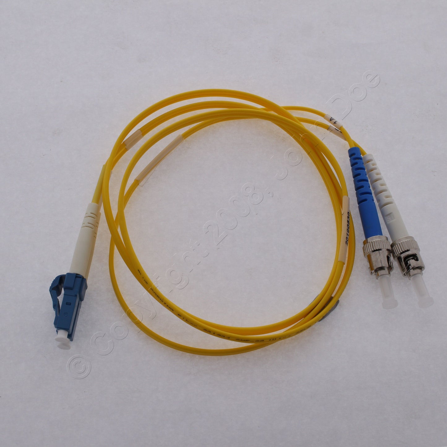 Hubbell Fiber Optic Patch Cord Riser OS2 Cable Duplex SM ST-ST 1m DFRCSTSTS1SM