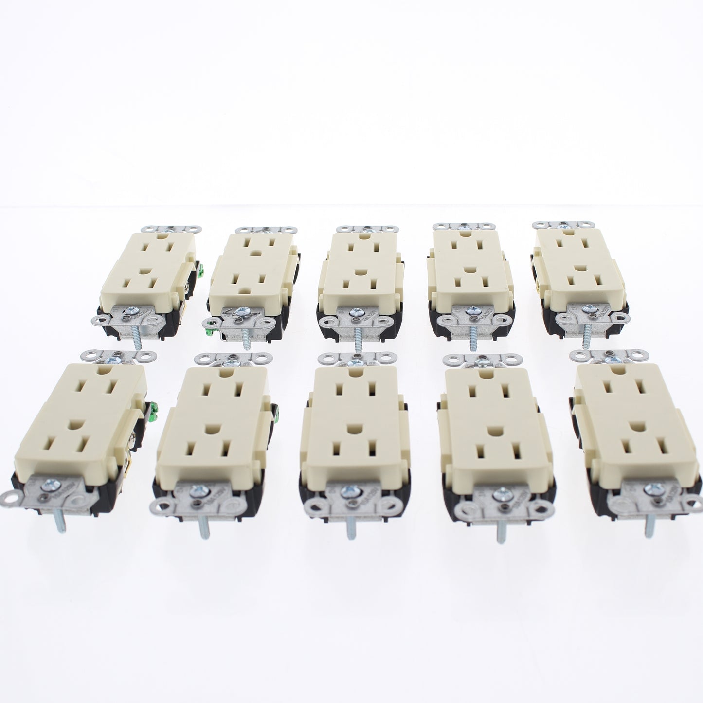 Bryant Electric  Industrial Grade    DRS15AL