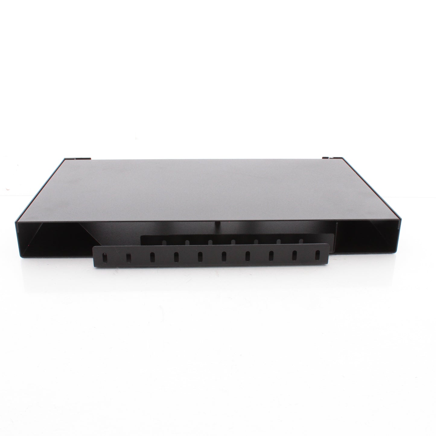 Hubbell FPR3SPGSA Fiber Optic Patch Panel Rackmount 3 FSP Bays Unloaded