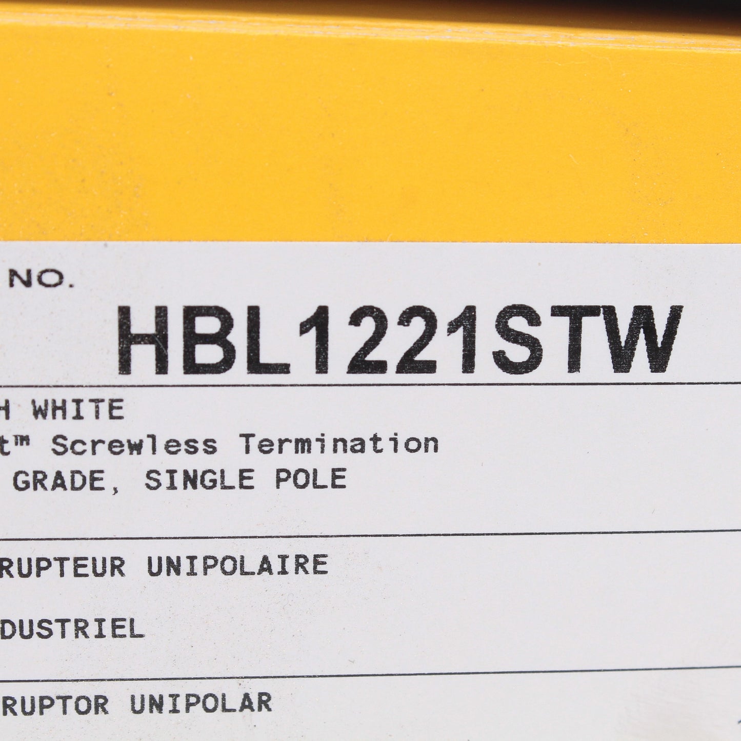 Hubbell White HBL1211STW 20A Single Pole Toggle Light Switch EdgeConnect� 10pcs