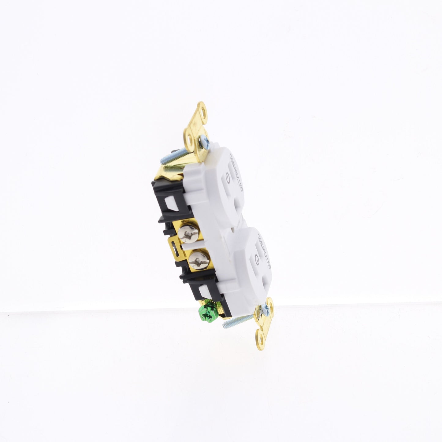 Hubbell White Industrial Tamper Receptacle 2/2 Controlled 15A HBL5262C2WHITR