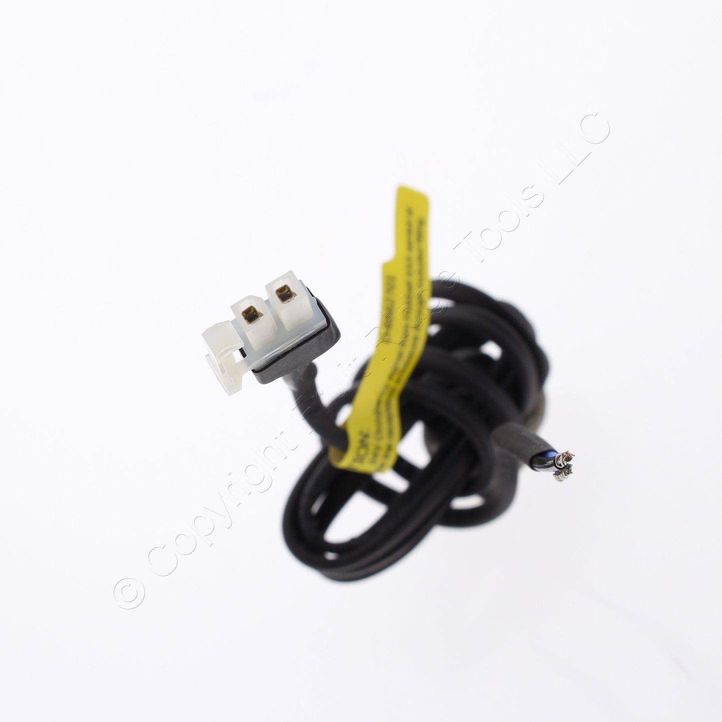 Hubbell Black Industrial TR 1/2 Controlled Switched Receptacle 15A HBL5262LC1BK