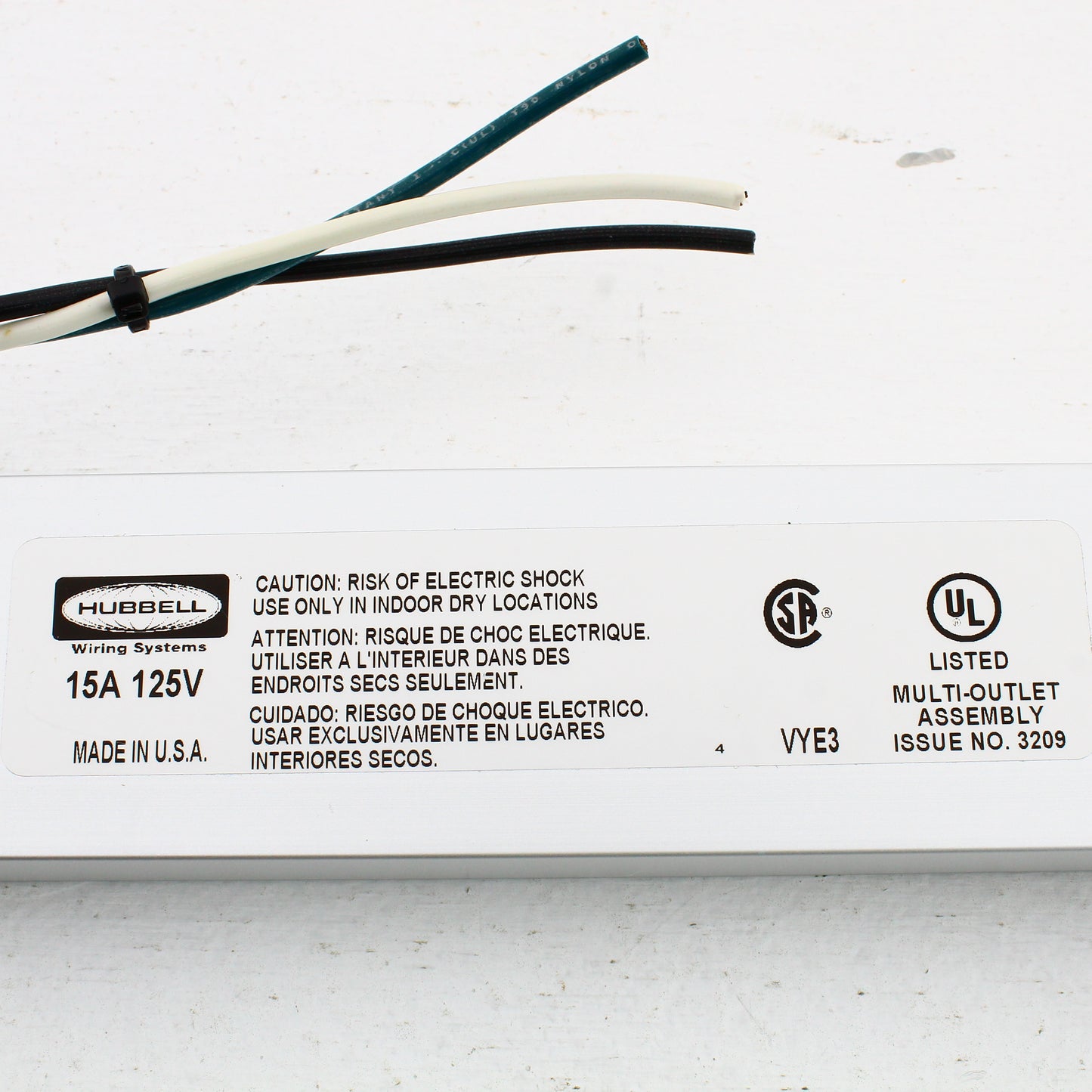 Hubbell 3' PlugTrak Aluminum Raceway 6-Outlet Isolated Ground 15A HBLALU20IG306