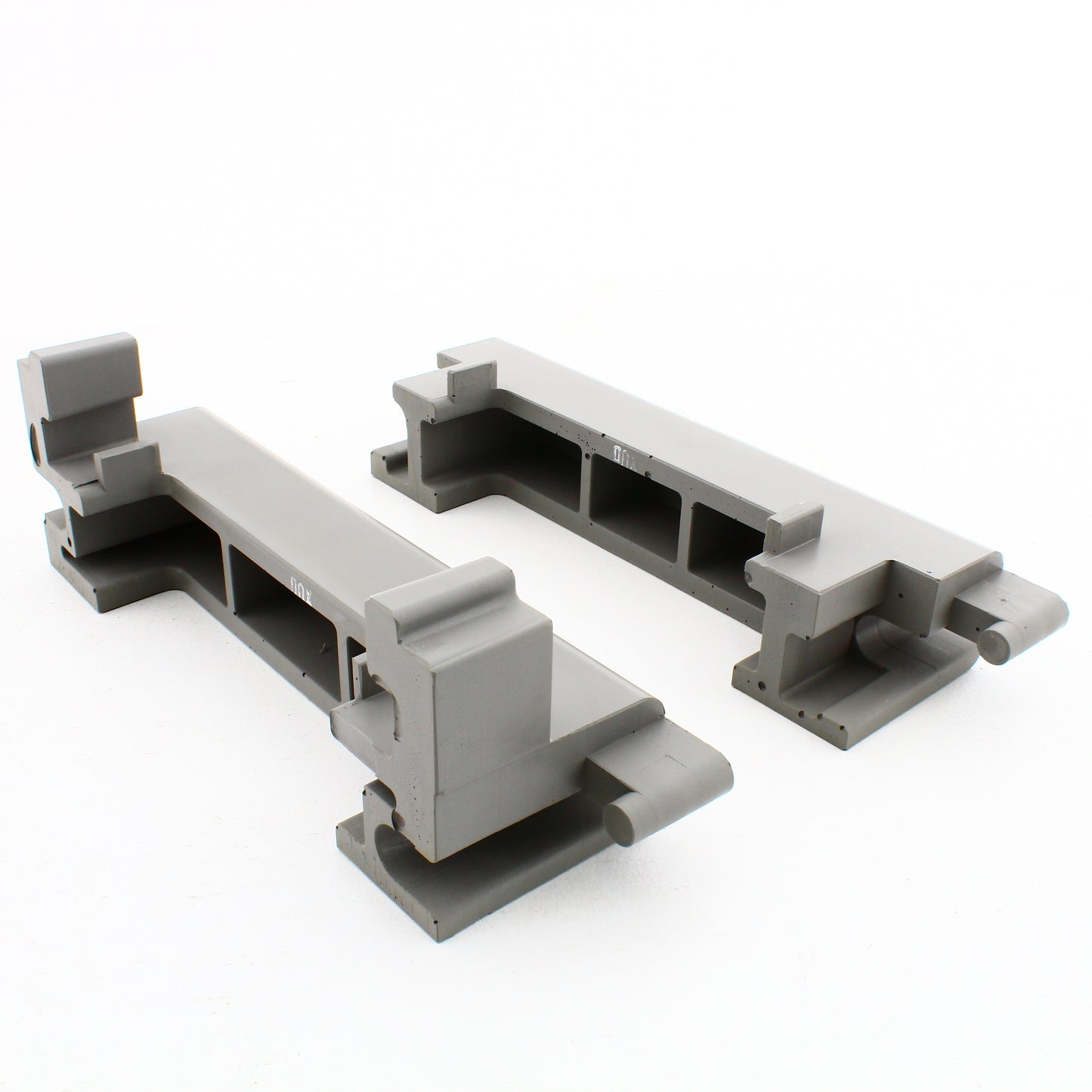 2 Gray Hubbell AccessTrak Cable Ramp Trough End Rails 5-Channel HBLAT5ERA