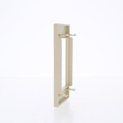 Hubbell HBLIMFI Ivory 1-Gang iStation Wallplate Snap-In Infini Faceplate 2-pack