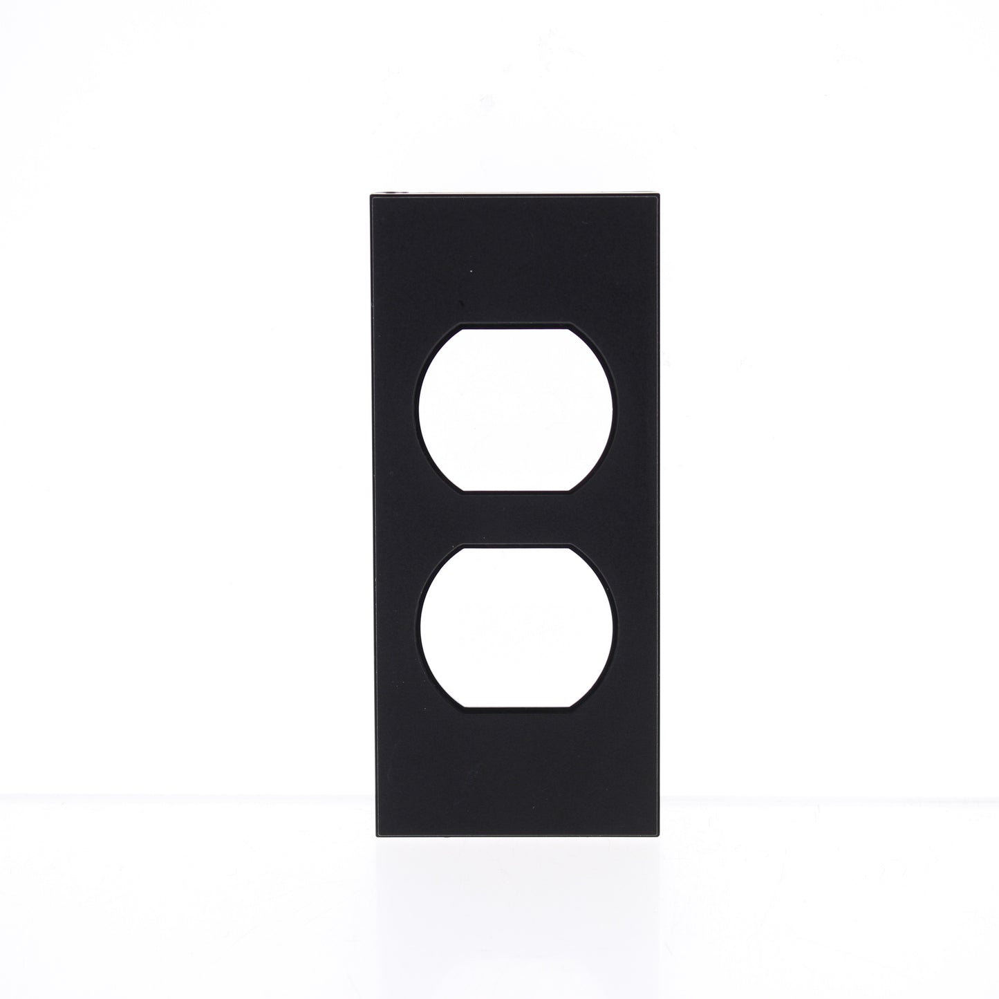 Hubbell HBLST302BK Black 1-Gang Snap-In Duplex Outlet Standard Wallplate Cover