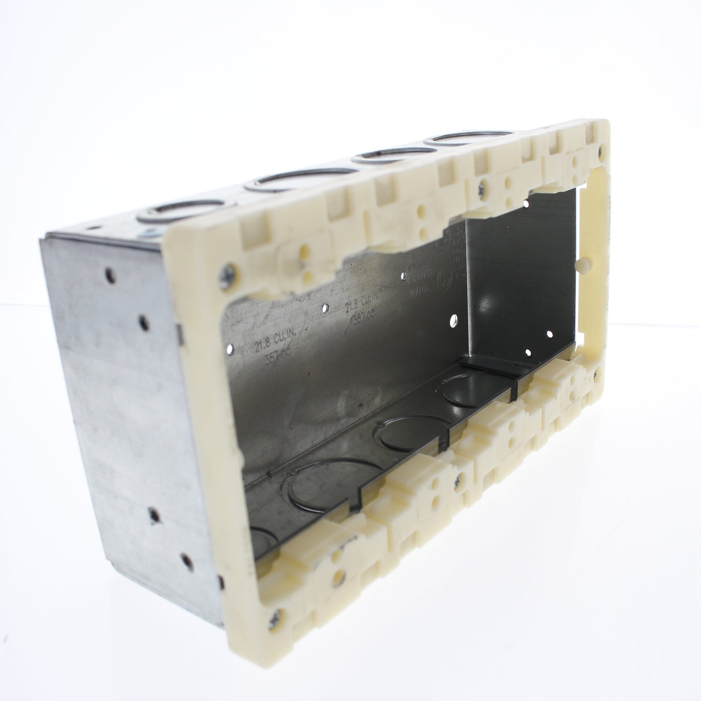 Hubbell Multi-Connect 4-Gang Recessed Electrical Wallbox for Drywall HBLWSCS4AM1