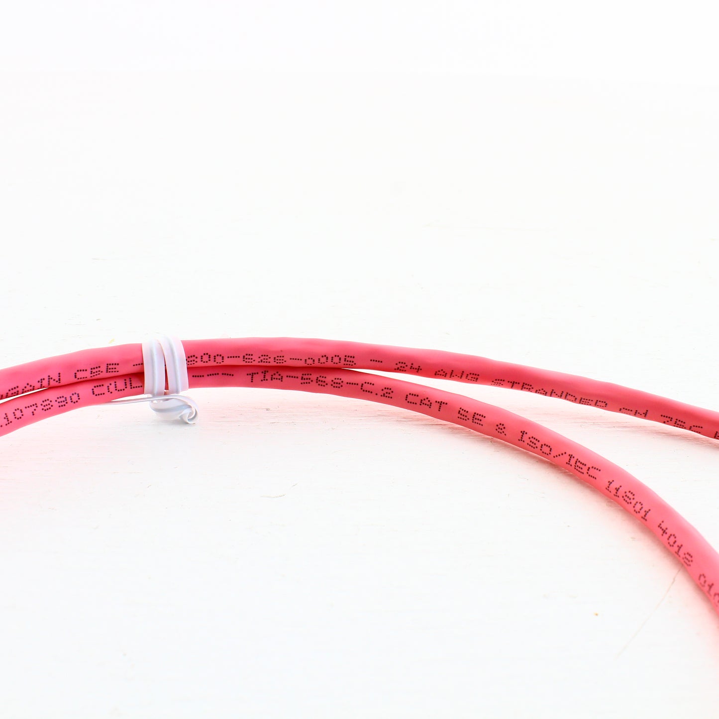 Hubbell Crossover Patch Cord Cat 5e Pink 3 Ft Ethernet Network Cable HC5EPK03C04