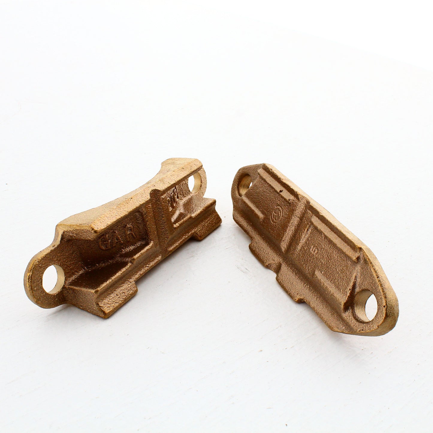Hubbell HGBGAR2026 Grounding Bonding Pipe Clamp Copper Alloy 3" IPS #4-2/0 AWG