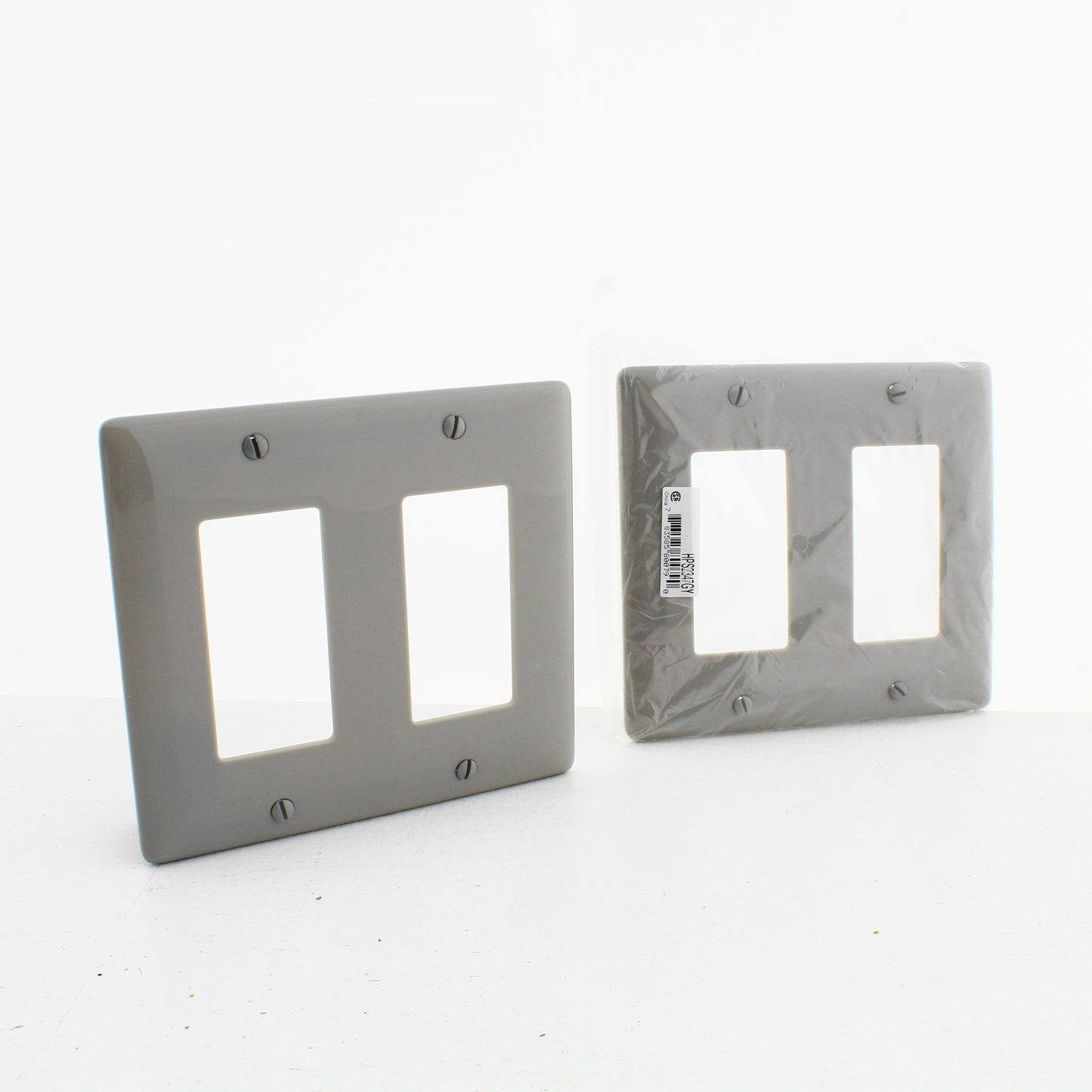 Hubbell HPS2347GY Gray 2-Gang Decorator Nylon Oversized Wallplate Covers 2pcs