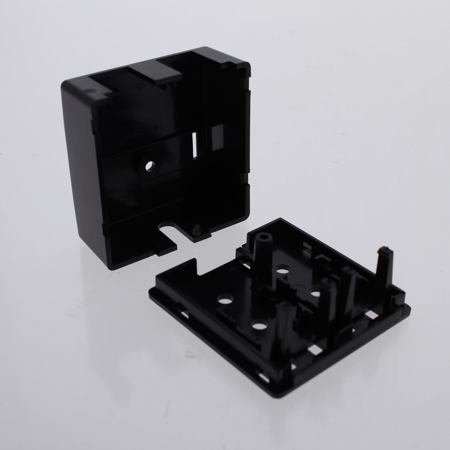 Hubbell Black 2-Port Data Voice Media Keystone Housing Surface Mount Box ISB2BK