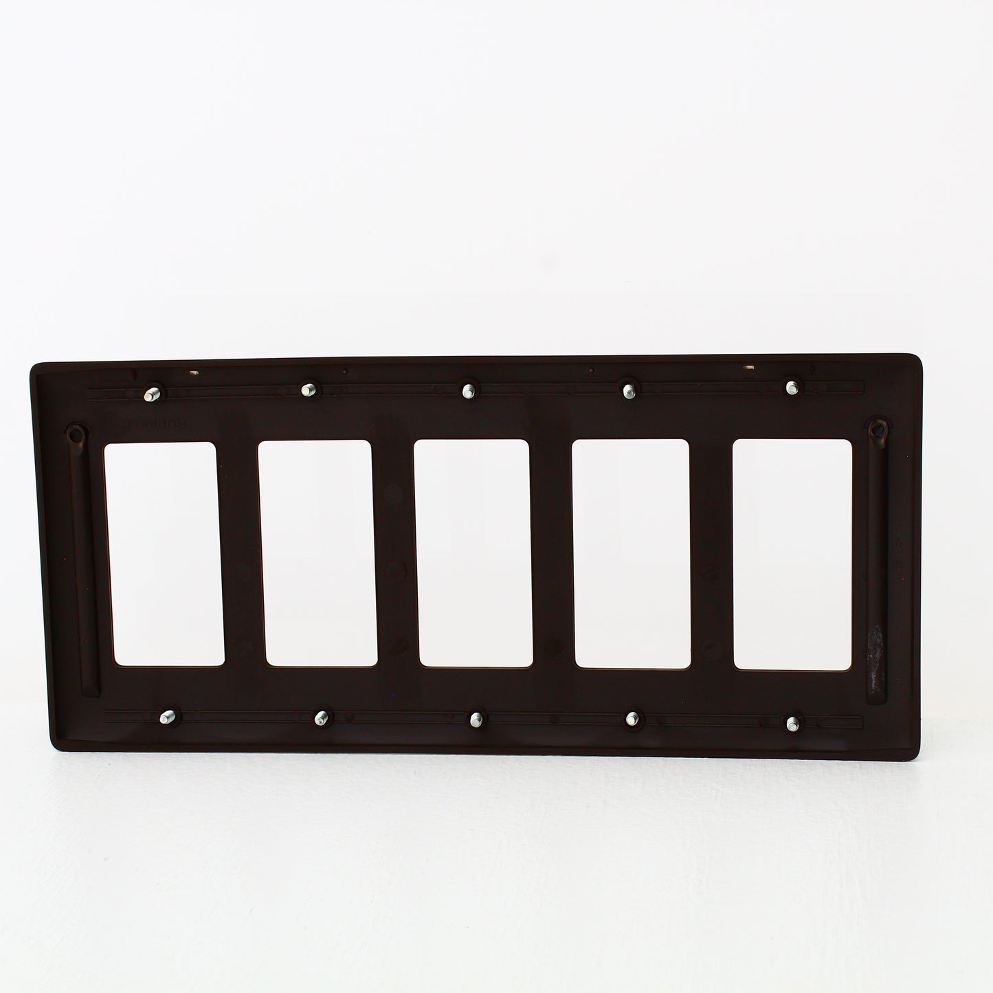 Hubbell NP265 Brown 5-Gang Decorator Unbreakable Nylon Standard Wallplate Cover