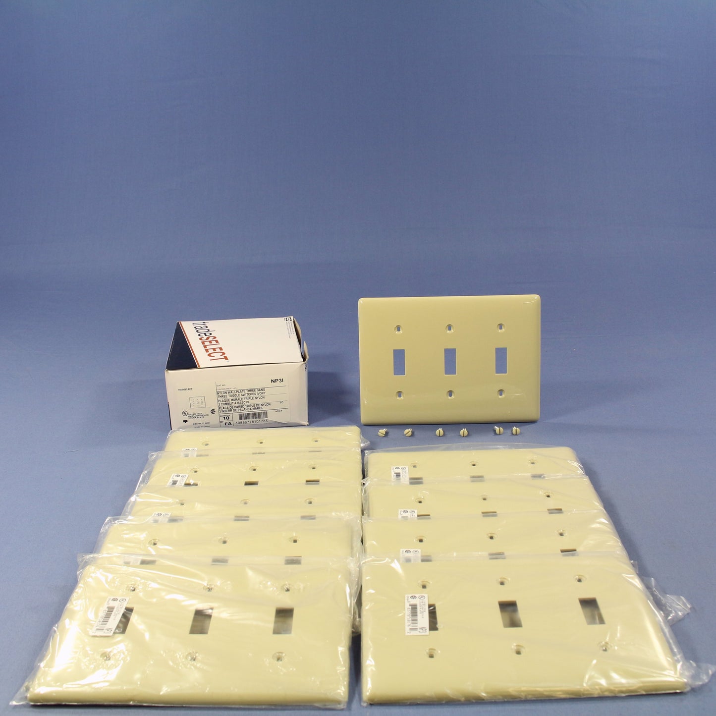 Hubbell NP3I Ivory 3-Gang Toggle Unbreakable Nylon Standard Wallplate Cover 10pc