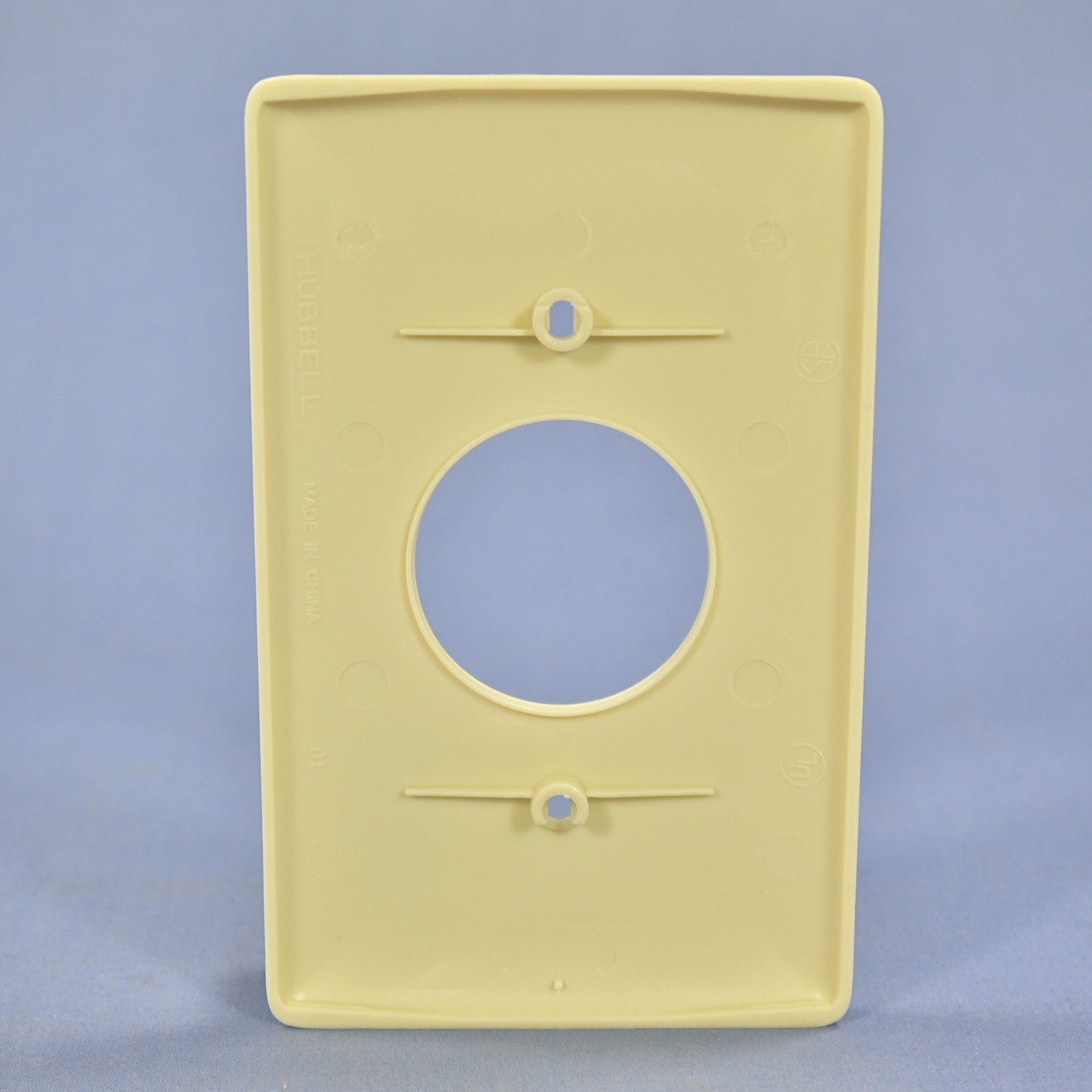 Hubbell NP7I Ivory 1-Gang 1.406in. Outlet Unbreakable Standard Wallplate Cover