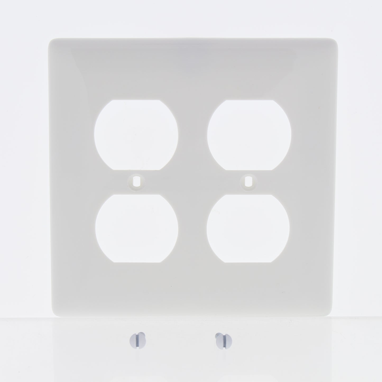 Hubbell NP82W White 2-Gang Duplex Outlet Unbreakable Nylon Standard Wallplate