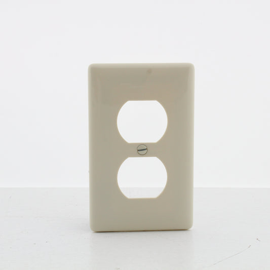 Hubbell NP8LA10Z Light Almond 1-Gang Duplex Unbreakable Wallplate Cover 10pcs
