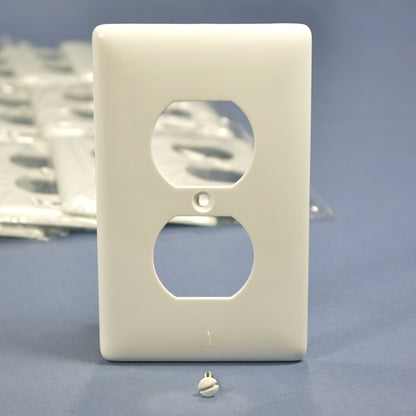 Hubbell NP8W White Unbreakable Receptacle Wallplates Duplex Outlet Cover 25pk