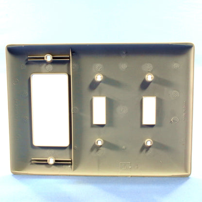 Hubbell Gray Unbreakable 3-Gang Gfci & Switch Cover Mid-size Wallplate NPJ226GY