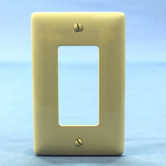 Hubbell NPJ26I Ivory 1-Gang 1-Gang Unbreakable Nylon Mid-Size Wallplate Cover