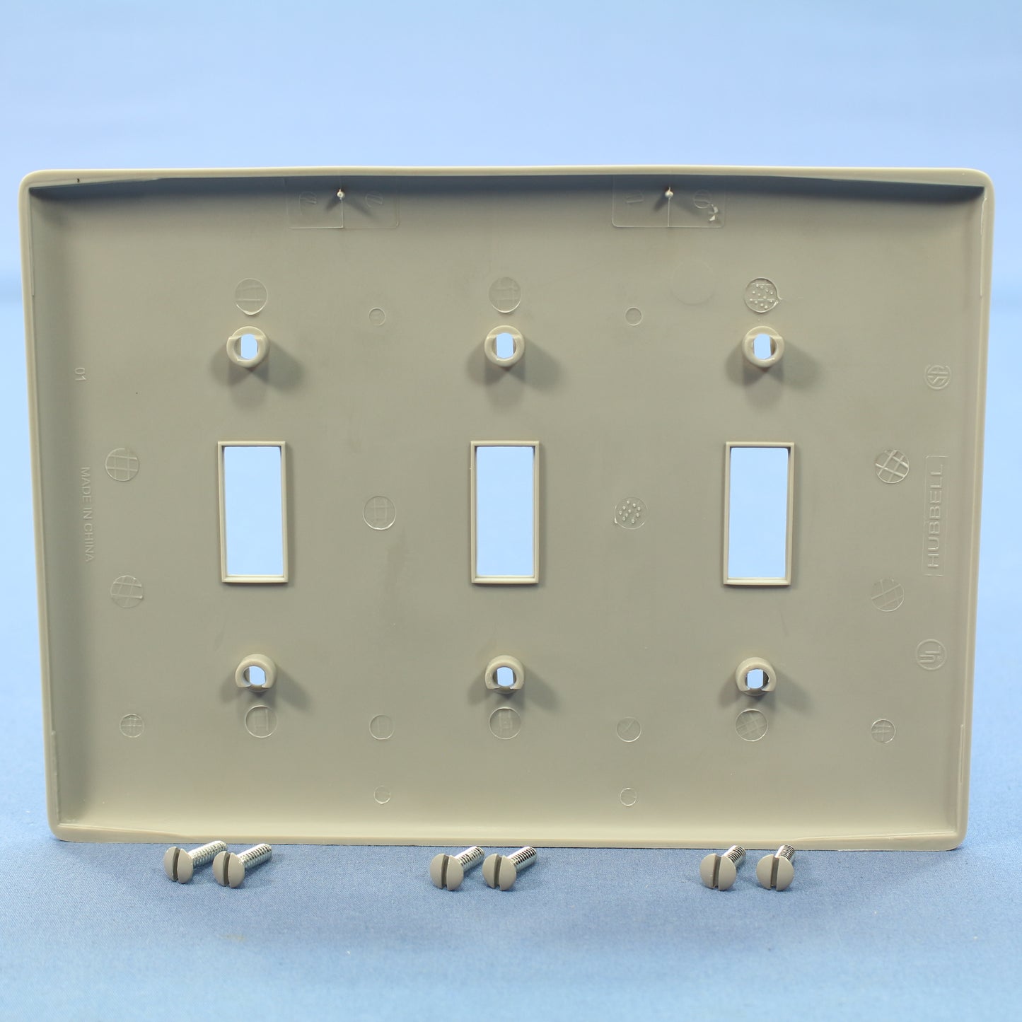 Hubbell Gray 3-Gang Unbreakable Mid-size Switch Plate Cover Wallplate NPJ3GY
