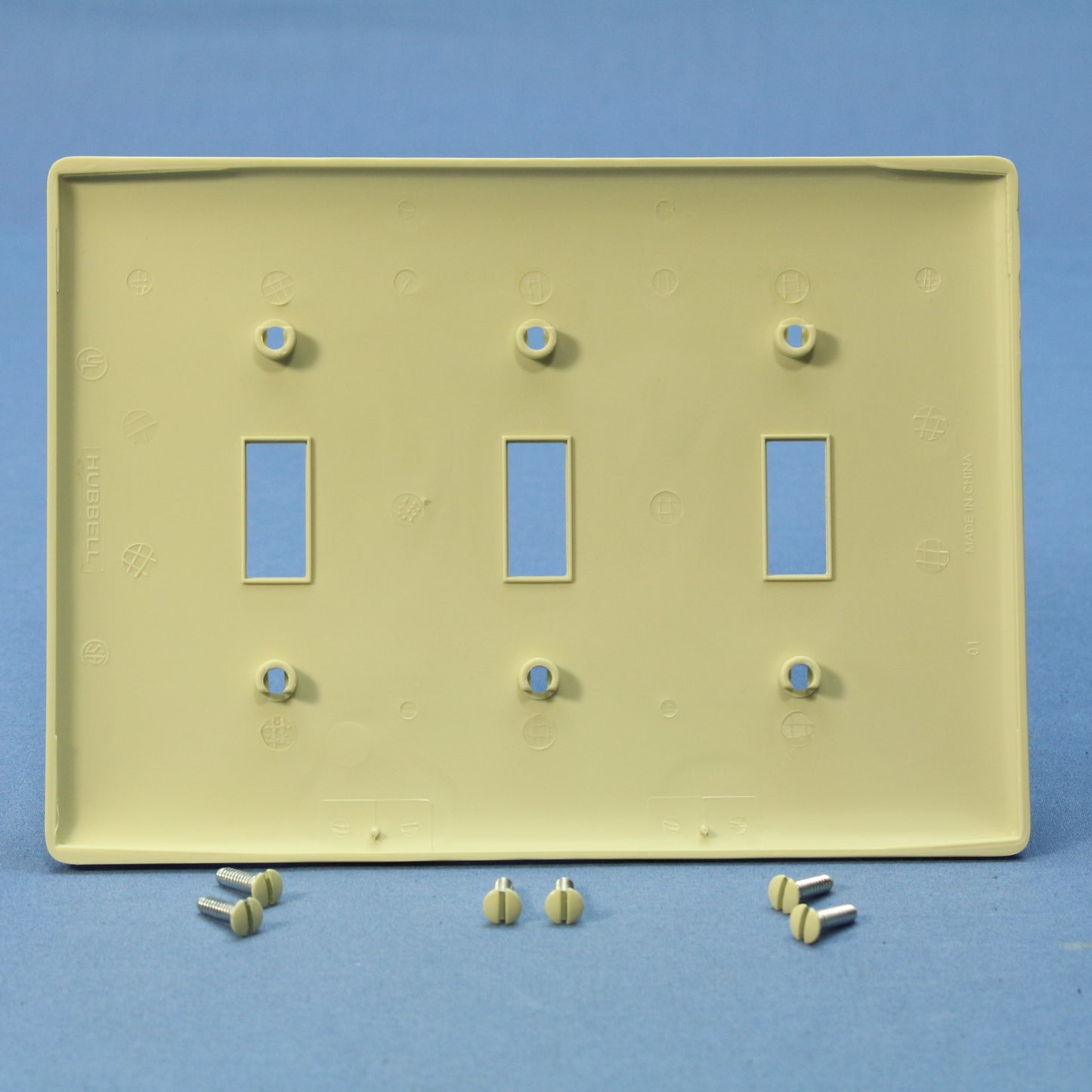 Hubbell NPJ3I Ivory 3-Gang Toggle Switch Unbreakable Mid-Size Wallplates 10pcs