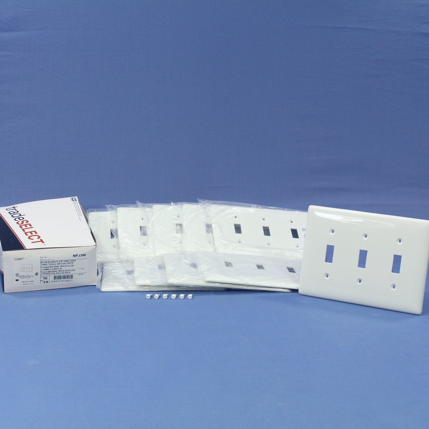Hubbell NPJ3W White 3-Gang Toggle Switch Unbreakable Mid-Size Wallplates 10pcs