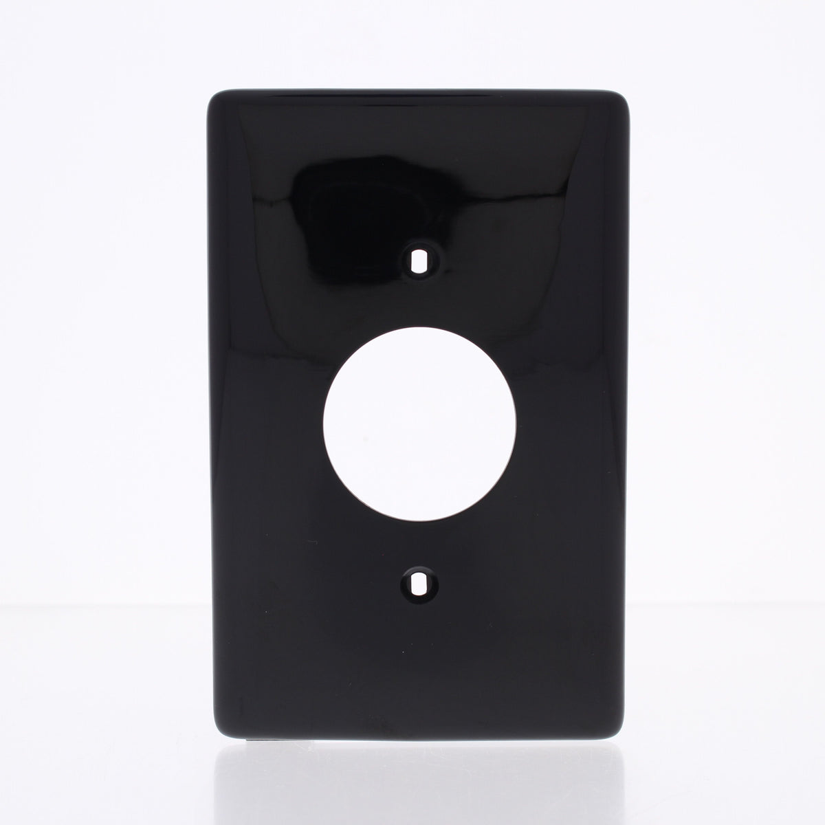 Hubbell NPJ7BK Black 1-Gang 1.406in. Outlet Unbreakable Mid-Size Wallplate Cover
