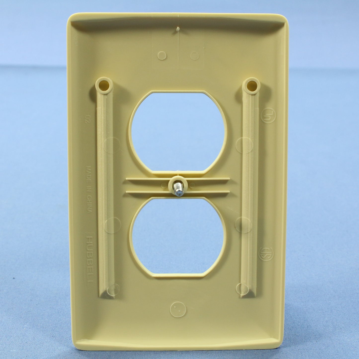 Hubbell NPJ8I Ivory 1-Gang Duplex Outlet Unbreakable Mid-Size Wallplates 25pcs