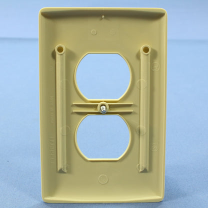 Hubbell NPJ8I Ivory 1-Gang Duplex Outlet Unbreakable Mid-Size Wallplates 25pcs