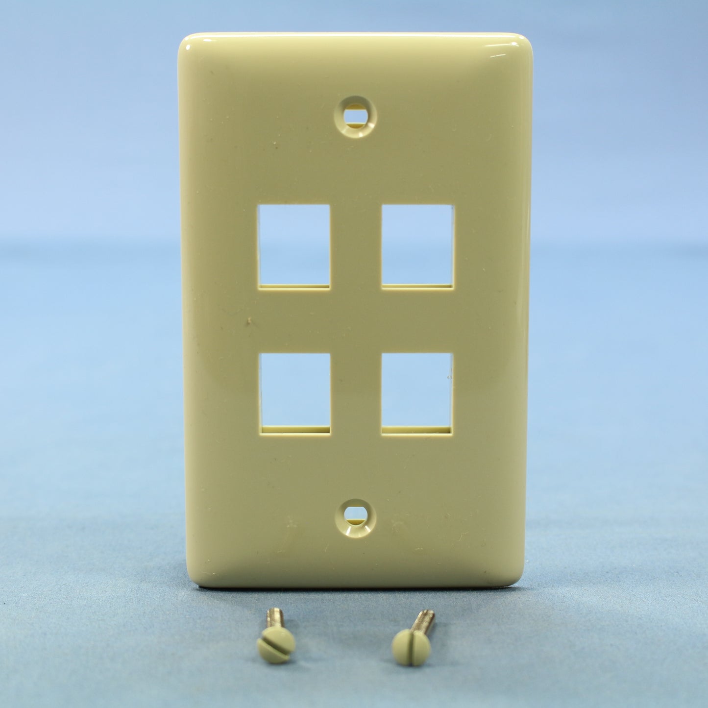 Hubbell NSP14I Ivory 1-Gang 4-Port Flame-Retardant ABS Standard Wallplate Cover