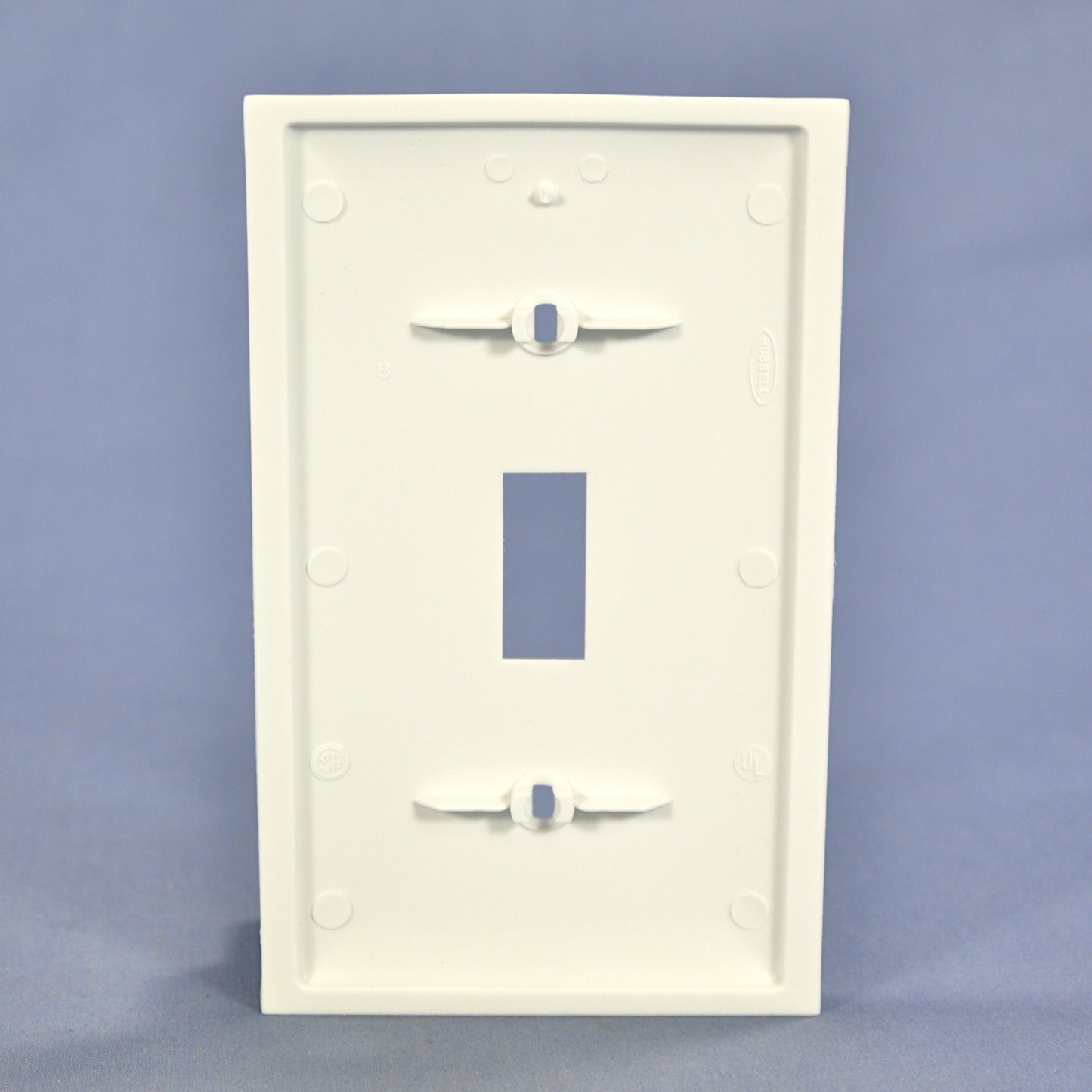 Hubbell P1W White 1-Gang Toggle Switch Unbreakable Nylon Standard Size Wallplate