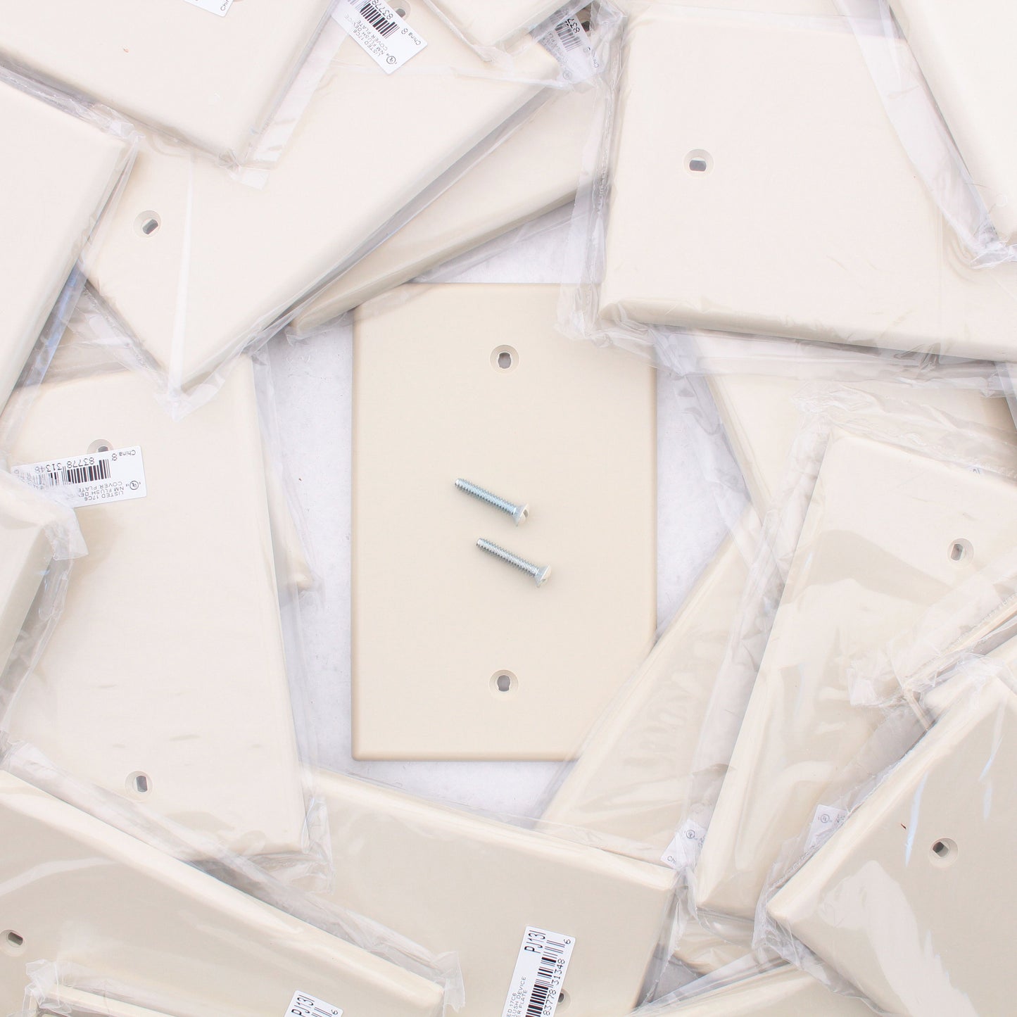 Hubbell PJ13I Ivory Unbreakable Mid-Size Covers 1-Gang Blank Box Mount 25pcs