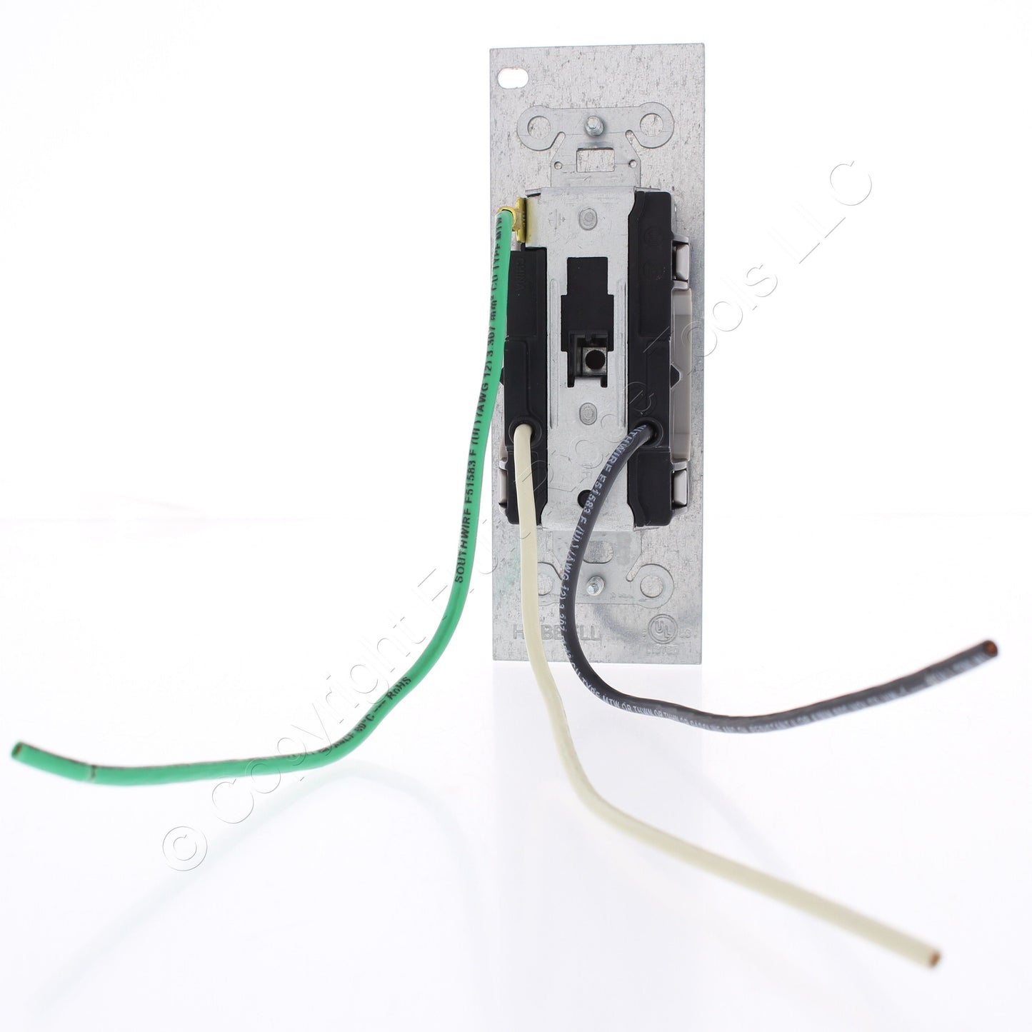Hubbell SystemOne Gray Tamper Resistant Decorator Receptacle 15A PWFB10MPCR15GRY