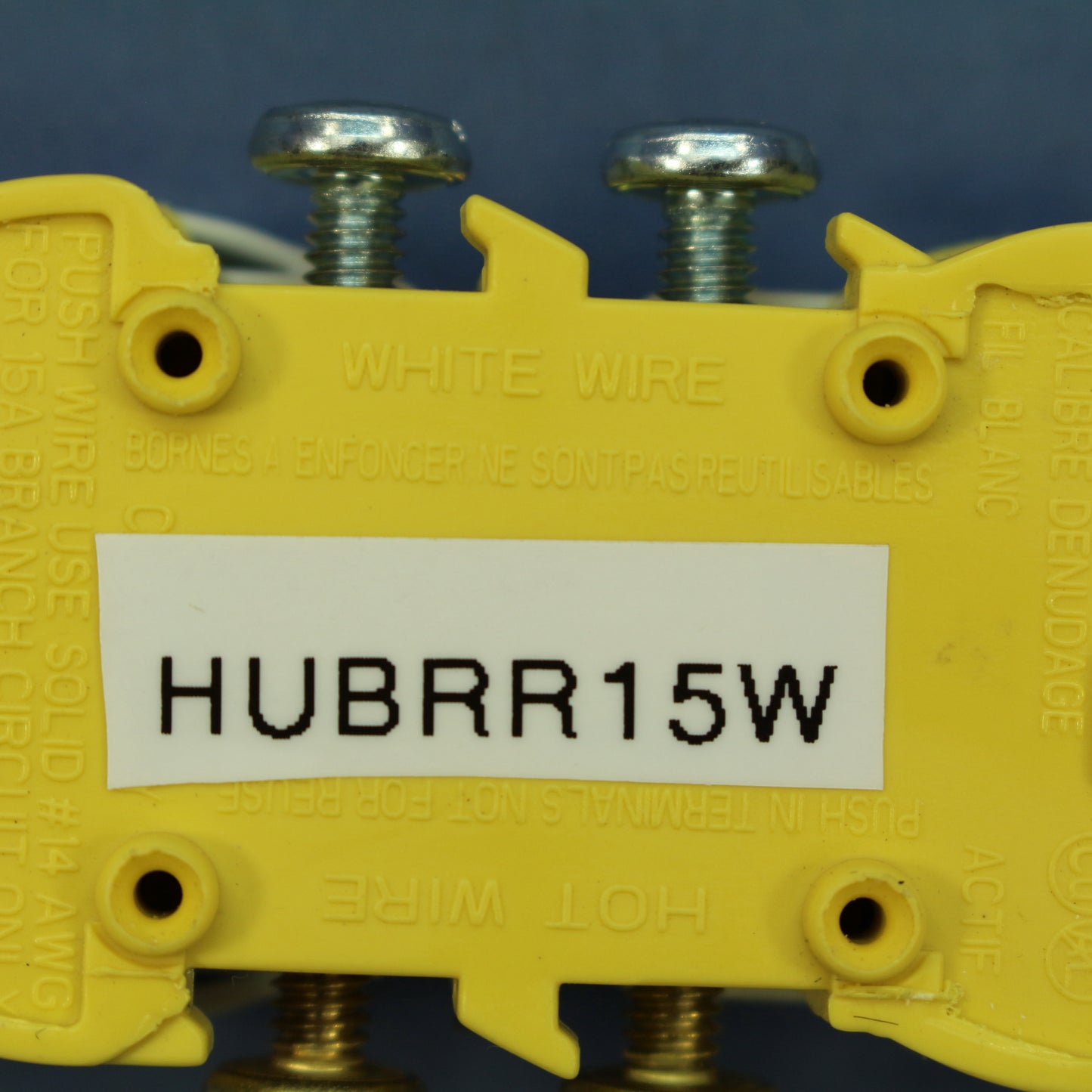 Hubbell RR15W White 15A Duplex Receptacle Outlet NEMA 5-15 125V Bulk Residential