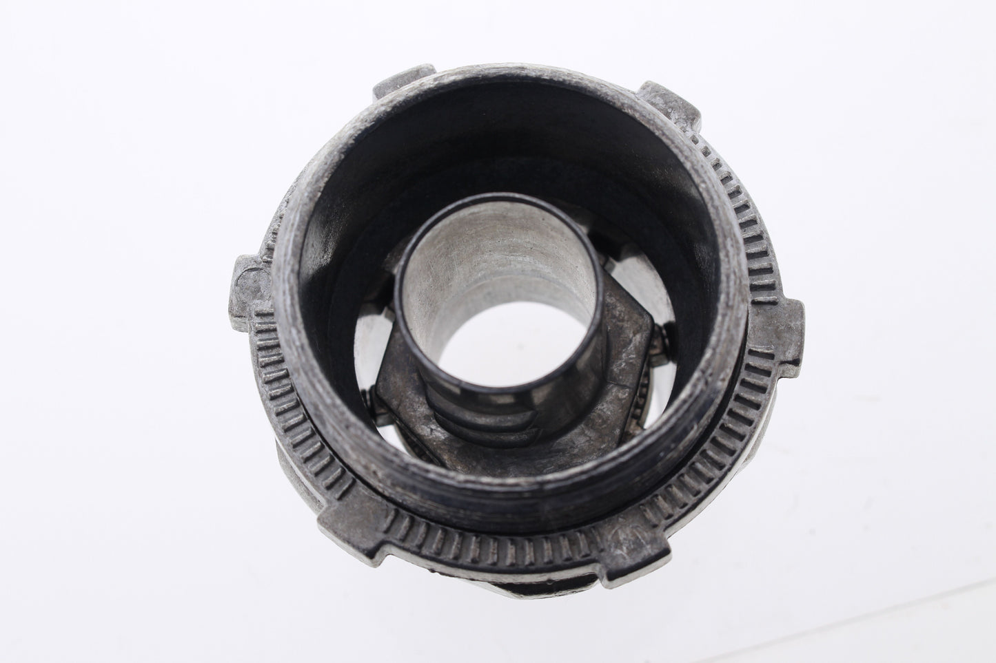 Hubbell Furniture Feed Conduit Connectors for Fire Rated Poke Through S1FFCC