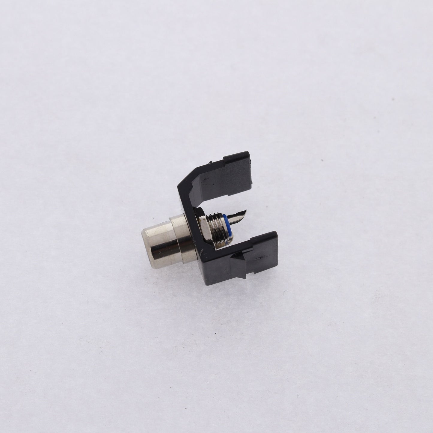 Hubbell Black Snap-Fit Keystone Audio Video Jack Blue Center RCA Solder SFRCBBK