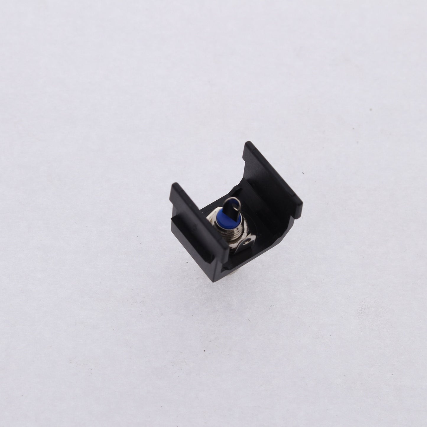 Hubbell Black Snap-Fit Keystone Audio Video Jack Blue Center RCA Solder SFRCBBK