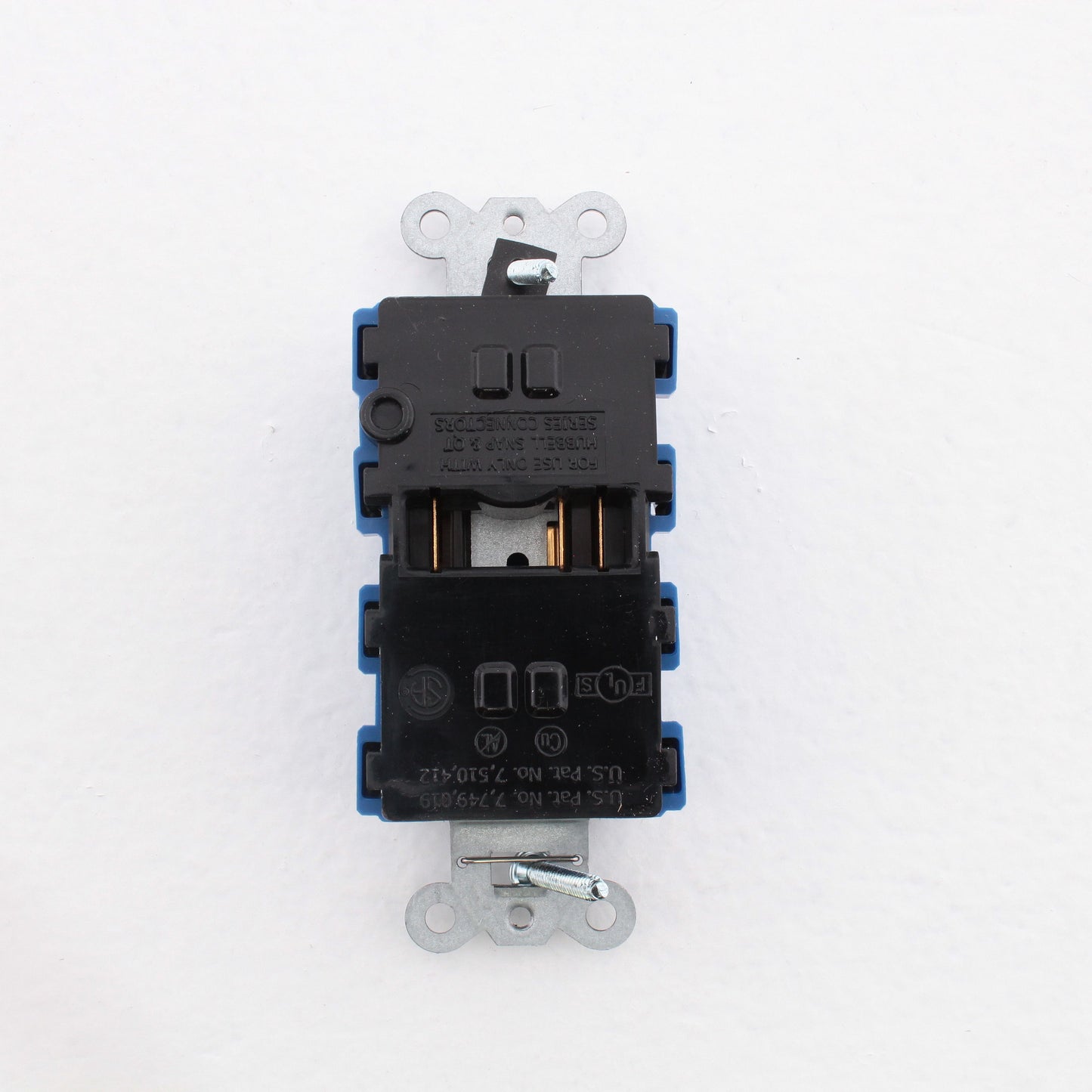 Hubbell SNAP2162BLLTRA Blue SnapConnect Receptacle Tamper Resistant w/LEDs 20A